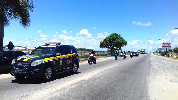 Operação Rodovida fiscaliza mais de 1000 motociclistas. (Foto: Divulgação/PRF) Operação Rodovida fiscaliza mais de 1000 motociclistas. (Foto: Divulgação/PRF)