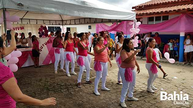 Prefeitura encerra aes do Outubro Rosa com atividades voltadas para as mulheres. (Foto: Alex Gonalves/BAHIA DIA A DIA)