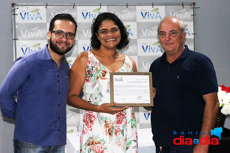 Psiclogo Alison Ribeiro, (  esquerda) ao lado dos diretores do Carto Viva. (Foto: Joziel Costa/BAHIA DIA A DIA)