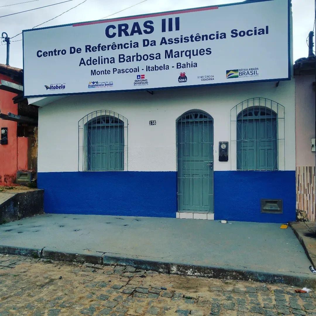 Prefeito entrega nova sede do CRAS e pavimentao de ruas em Monte Pascoal neste sbado