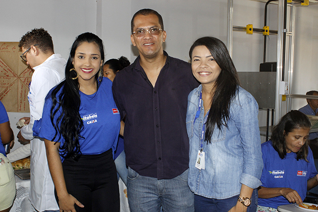 Secretria de assistncia Social, Kamilly Vieira, Assessor especial do prefeito, Taylan Arajo e a gestora local do SENAI,Lorena Reis. (Foto: Divulgao)