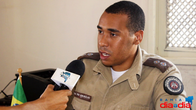 Comandante da Polcia Militar de Itabela, Tenente Arajo. (Foto: Alex Gonalves/BAHIA DIA A DIA)
