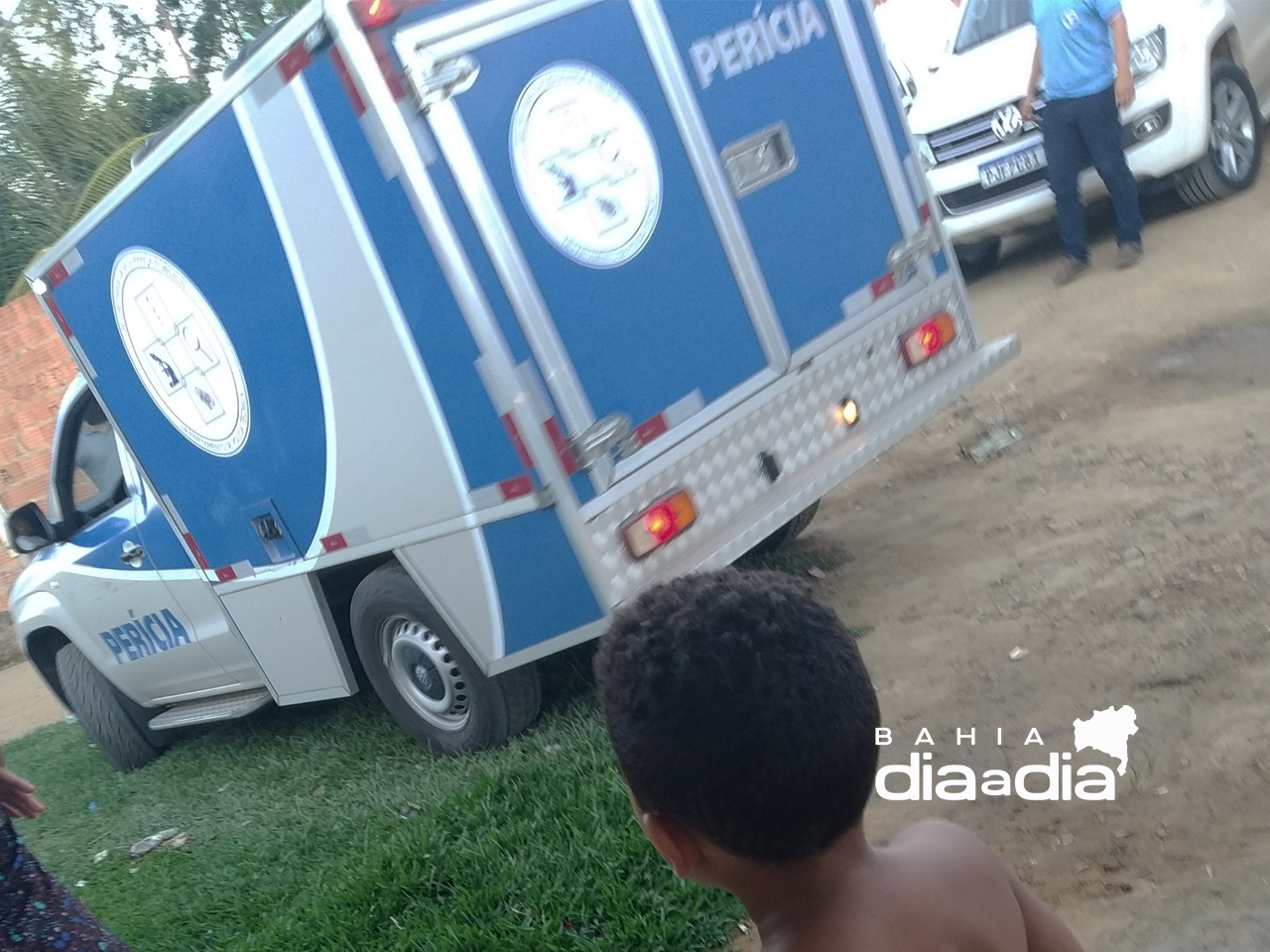 Corpo de jovem com transtorno mental  encontrado no bairro Pereiro em Itabela. (Foto: BAHIA DIA A DIA)