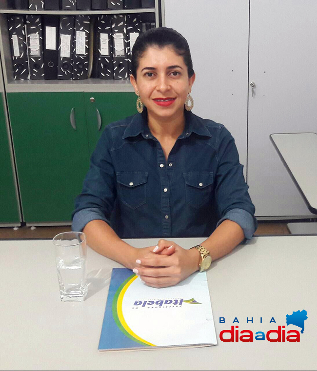 Emlia Francisca Gonalves de Oliveira de 27 anos, assume a secretaria de integrao social do municpio de Itabela. (Foto: BAHIA DIA A DIA)