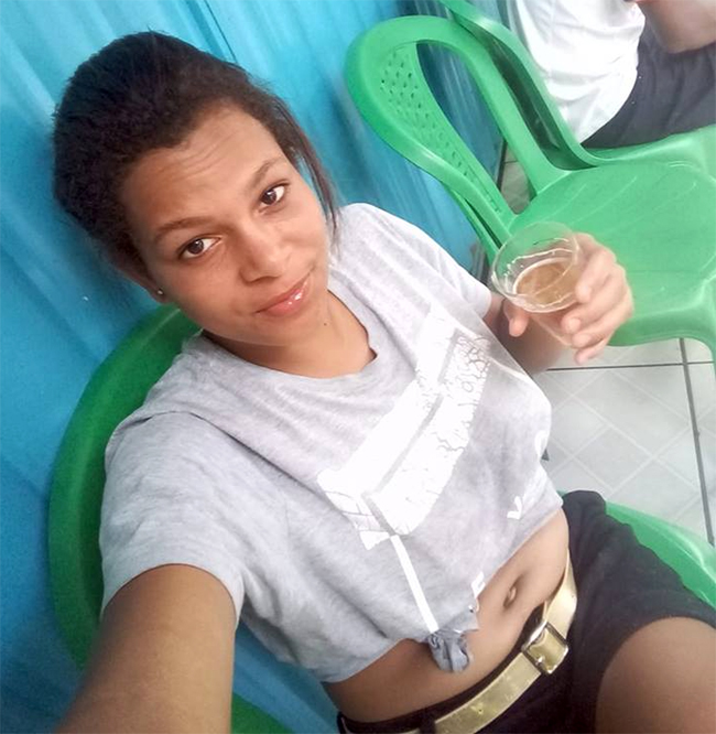 Corpo da jovem, Rafaela Deio de 16 anos, estava cado em um dos cmodos da casa em que morava, no bairro Ouro Verde, em Itabela. (Foto: Reproduo/Facebook)