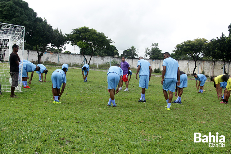 Jogadores participam do primeiro trabalho fsico e conhecimento do campo. (Foto: Alex Gonalves/BAHIA DIA A DIA)