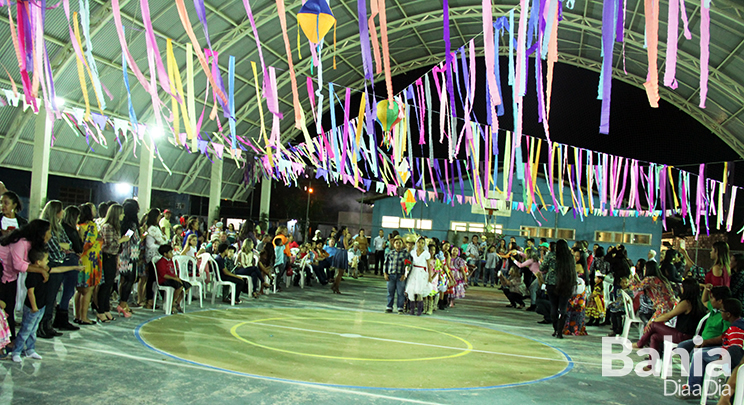 Forr e muita alegria na festa junina da Escola Irms Cabral. (Foto: Alex Gonalves)