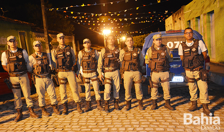 Policia Militar garante segurana reforada no So Joo em Guaratinga. (Foto: Zezinho/ Ascom)