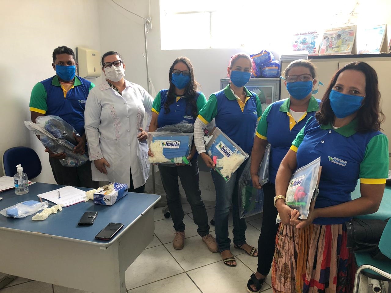 Agentes comunitrios de sade recebem kits de proteo do coronavrus. (Foto; Divulgao)