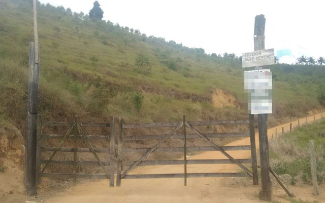 Fazenda Novo Destino, onde casal foi morto no sul da Bahia  (Foto: Reproduo/ TV Santa Cruz)