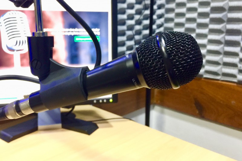 Foto: Divulgação - Locutor de rádio sem registro profissional exerce atividade ilegal, diz sindicato dos radialistas