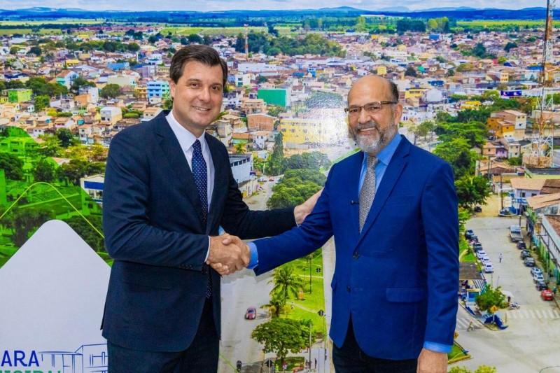 Foto: Divulgação - Prefeitura de Eunápolis destaca parceria com o MPBA durante cerimônia de instalação da PGJ Itinerante