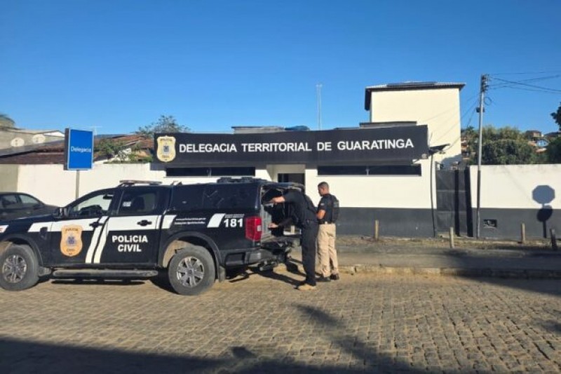 Foto: Divulgação: Homem é preso em Guaratinga após espancar mãe de 75 anos com pedaço de madeira