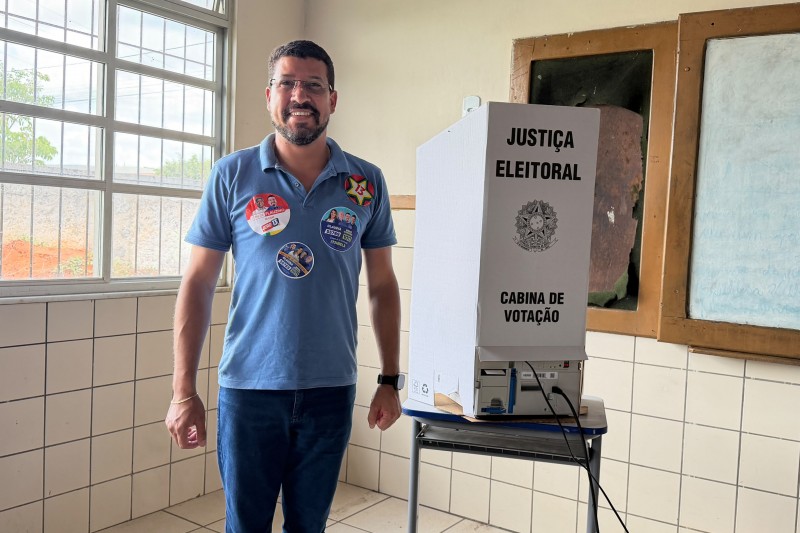 Foto: Divulgação - Prefeito Flauzino vota neste domingo e destaca confiança na vitória de seus candidatos