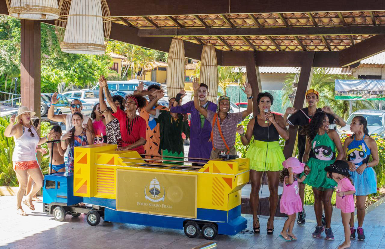 Minitrio  destaque no Carnaval do Porto Seguro Praia Resort. (Foto: Divulgao)