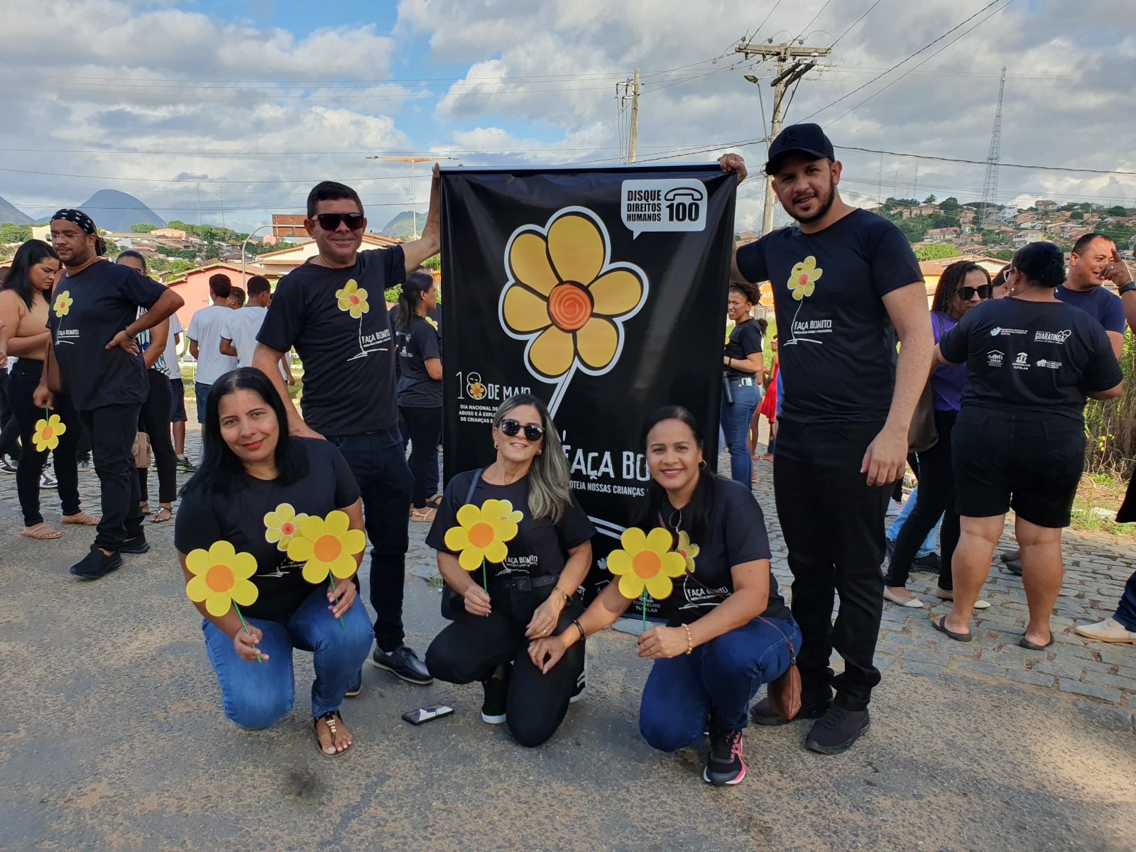 Guaratinga se mobiliza contra o abuso e explorao sexual infantil - (Foto: Divulgao)