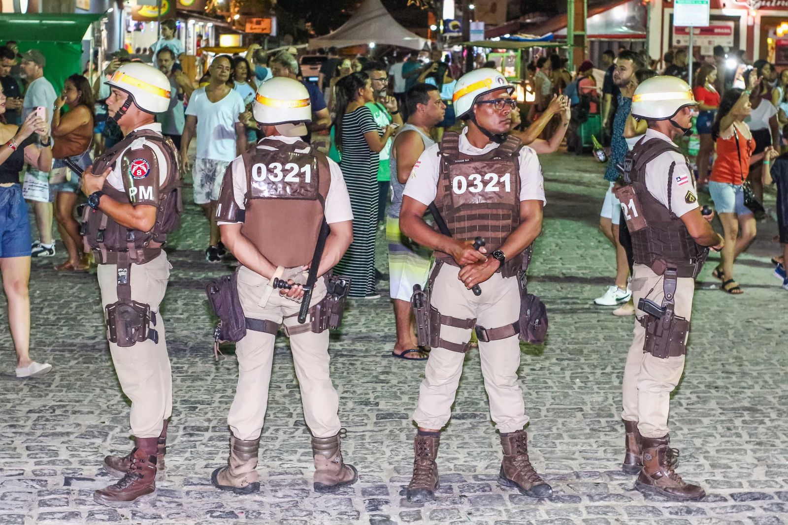 Rveillon vem se destacando pelo clima de paz, segurana, pelo encontro da famlia e dos amigos. (Foto: Divulgao)