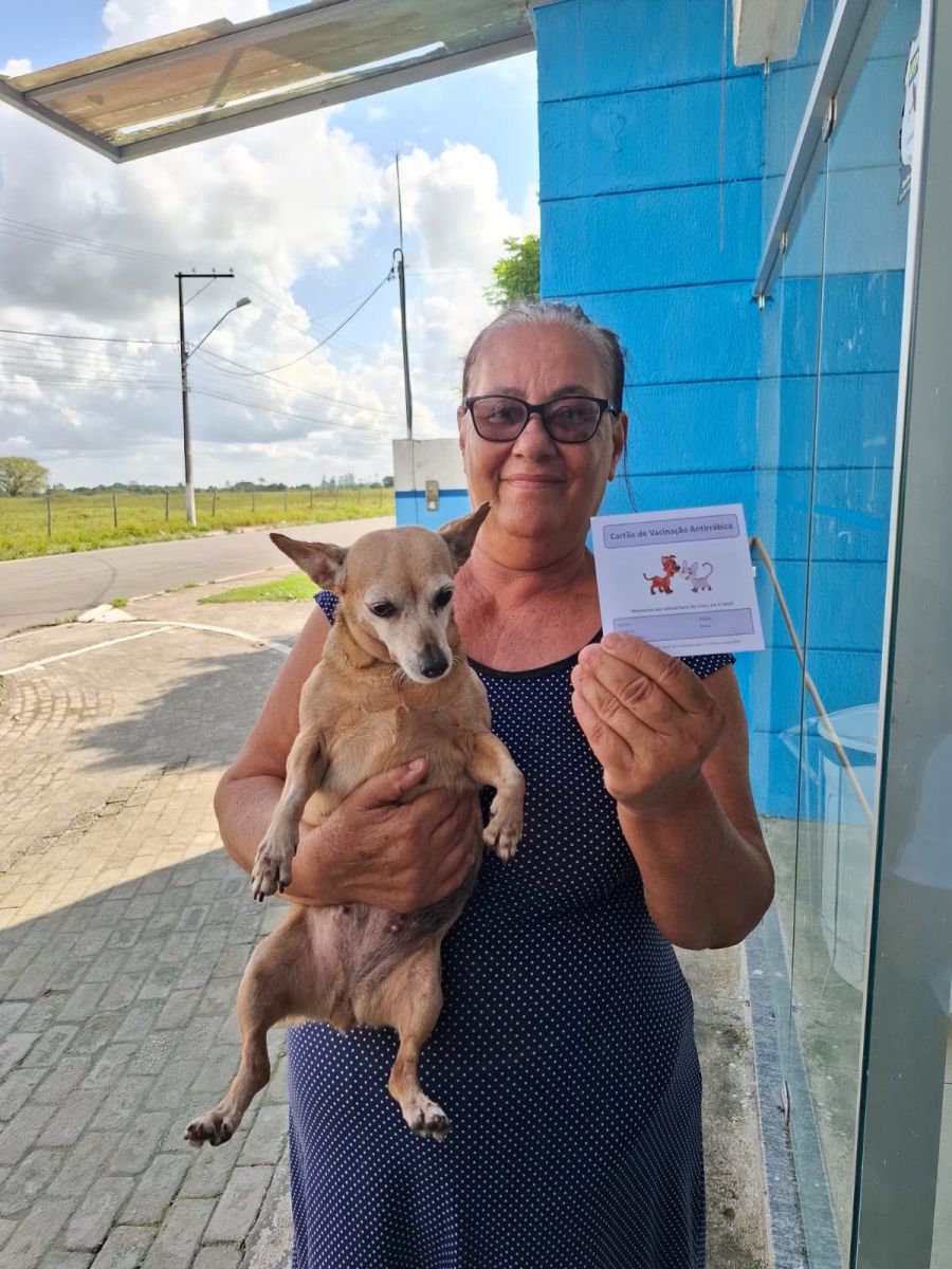 Prefeitura de Eunápolis supera marca de 14,2 mil animais vacinados contra a raiva Prefeitura de Eunápolis supera marca de 14,2 mil animais vacinados contra a raiva