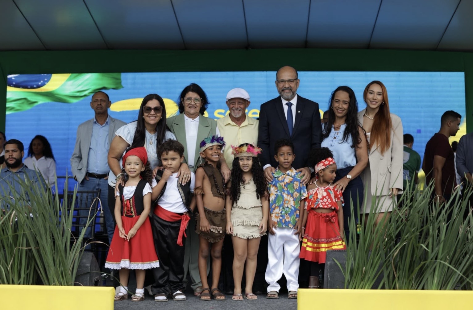 Prefeitura de Eunápolis realiza grande Desfile Cívico em celebração à Independência do Brasil Prefeitura de Eunápolis realiza grande Desfile Cívico em celebração à Independência do Brasil