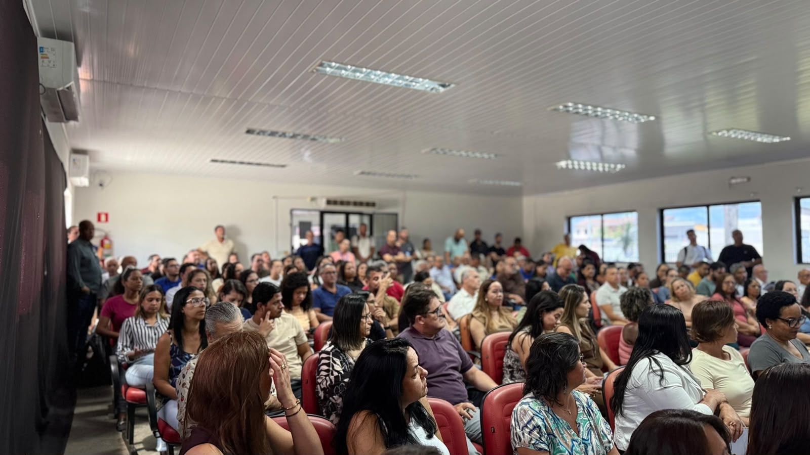 Eunápolis qualifica servidores para aprimorar fiscalização e gestão dos contratos públicos Eunápolis qualifica servidores para aprimorar fiscalização e gestão dos contratos públicos