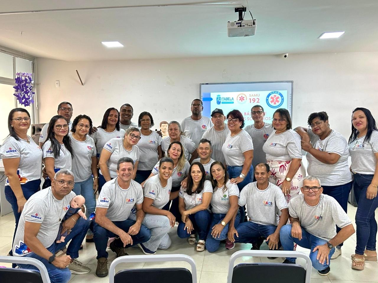 Agentes de sade e combate s endemias recebem capacitao em primeiros socorros em Itabela