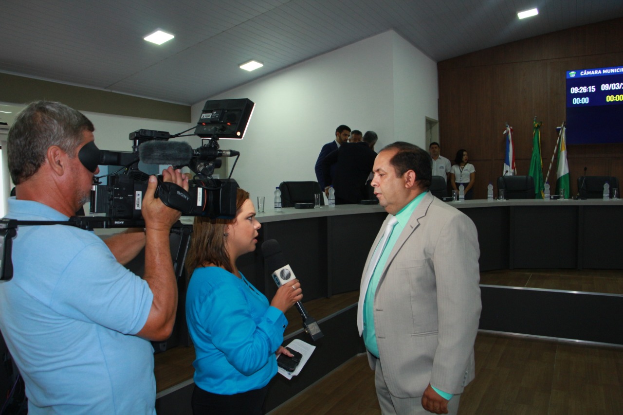 Proposta de regularizao fundiria  debatida em Eunpolis.(Foto: Divulgao)