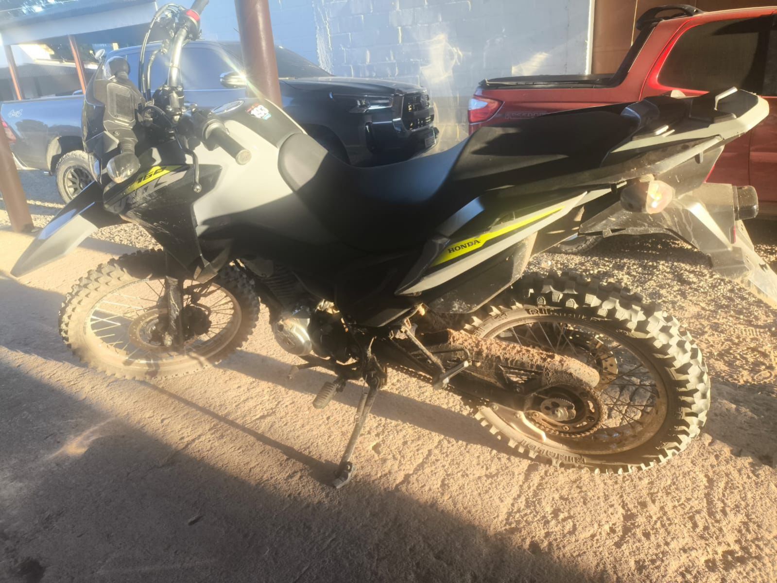 Pol�cia Militar realiza a��es e apreende ve�culos adulterados e armas em Itabela