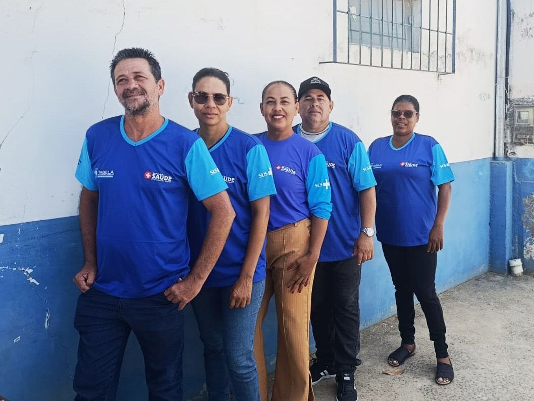 Prefeitura de Itabela entrega novos uniformes para Agentes de Sa�de e Endemias