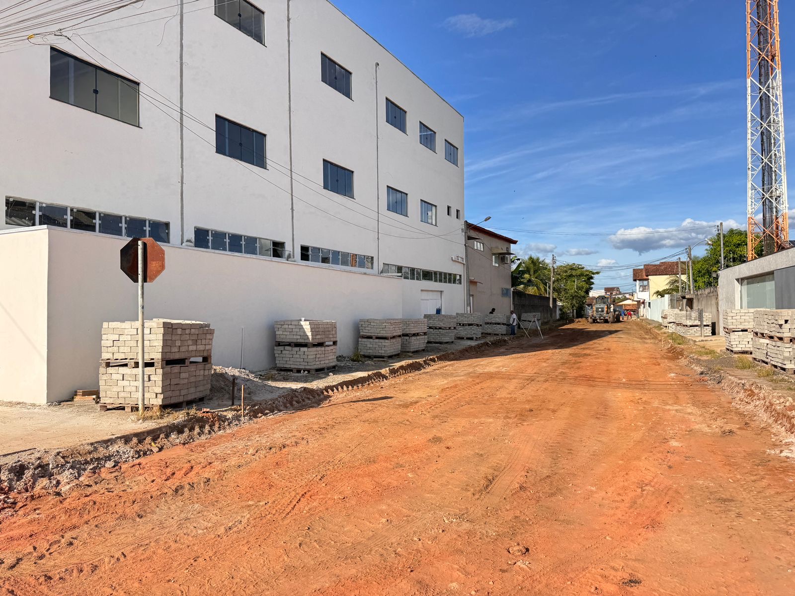 Pavimentação da Rua Peixoto é comemorada por fiéis da Paróquia Nossa Senhora Aparecida em Itabela Pavimentação da Rua Peixoto é comemorada por fiéis da Paróquia Nossa Senhora Aparecida em Itabela