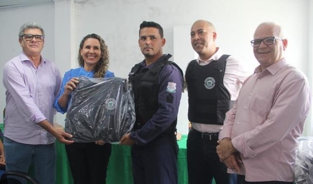 Gesto da prefeita Cordlia Torres destina importantes investimentos para a Guarda Civil Municipal - Foto: Divulgao 