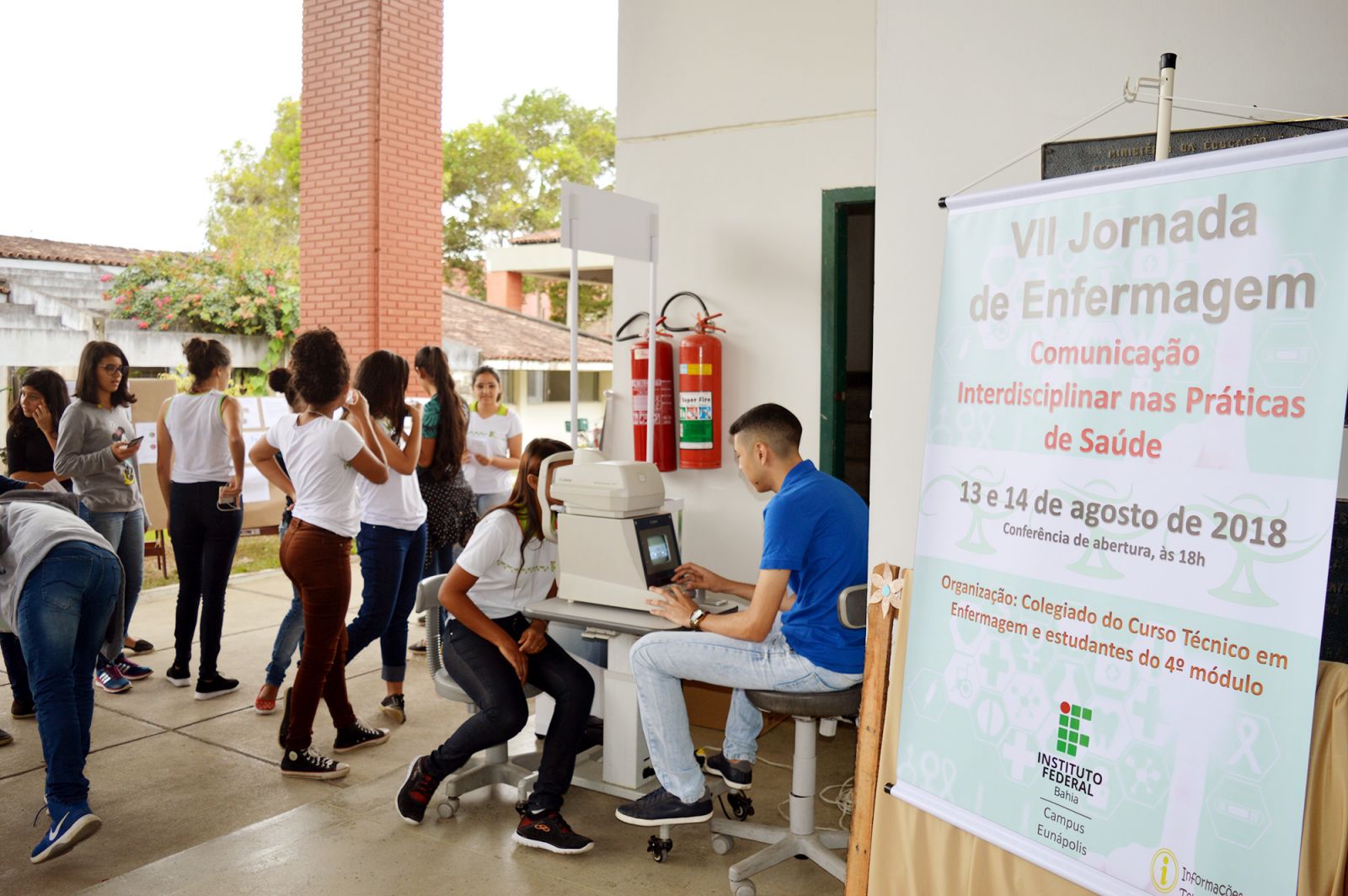 Cerca de 140 pessoas fizeram o teste durante o evento.(Foto: Divulgao)