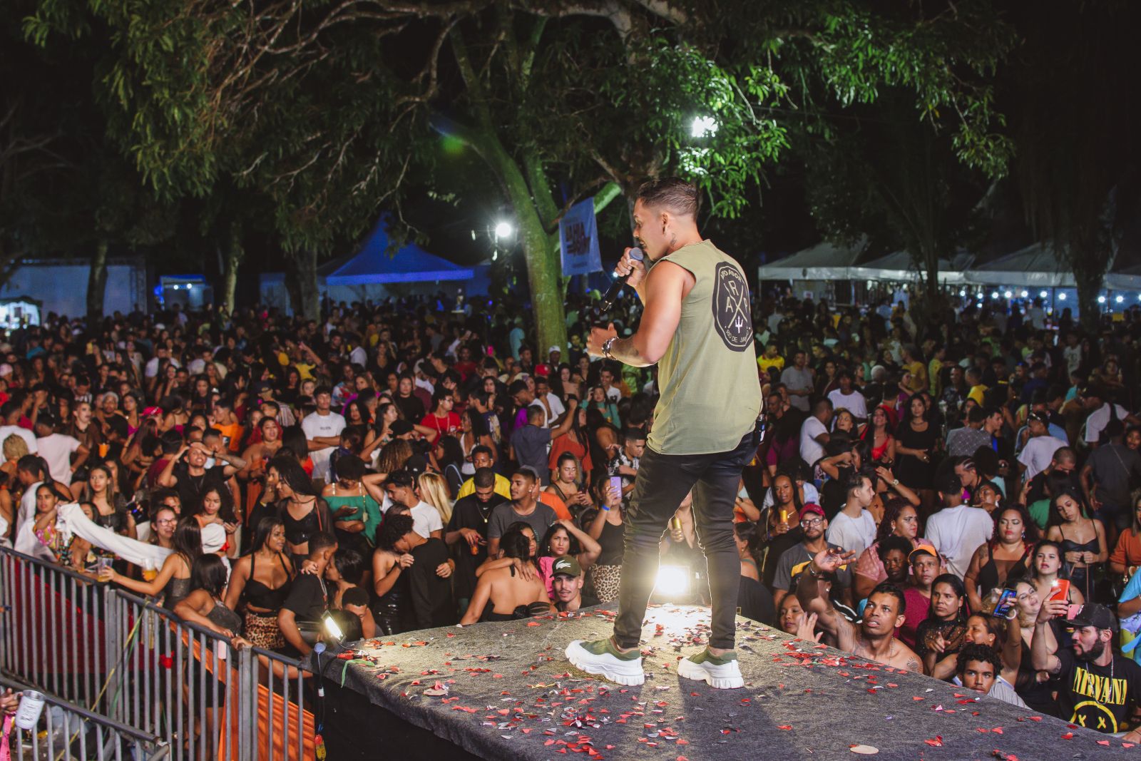 Show de Nadson O Ferinha bate recorde de pblico no Arrocha Porto - (Foto: Divulgao)