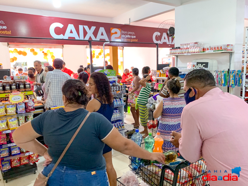 Master inaugura Supermercado no bairro Bandeirantes em clima de festa. (Foto: Alex Gonalves/BAHIA DIA A DIA)