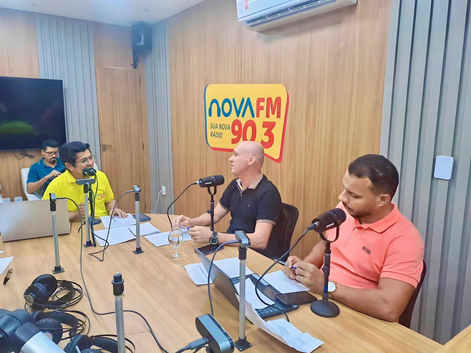 Em entrevista a programa de rdio, o prefeito destaca a importncia da consulta popular para definir o candidato ideal. (Foto: Divulgao)