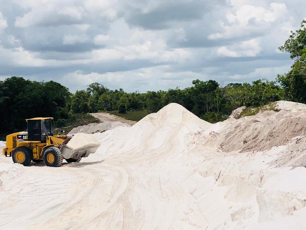 Areia silicosa de Santa Maria Eterna, em Belmonte. (Foto: Divulgao)