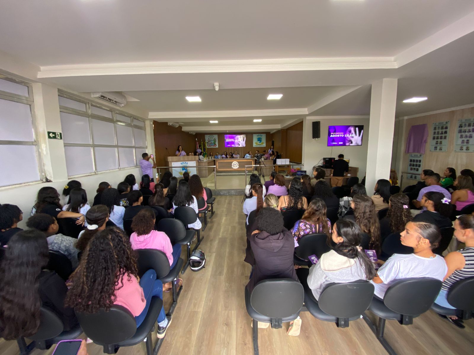 Procuradoria da Mulher promove Dia D em aluso ao Agosto Lils e homenageia ex-vereadoras de Itabela