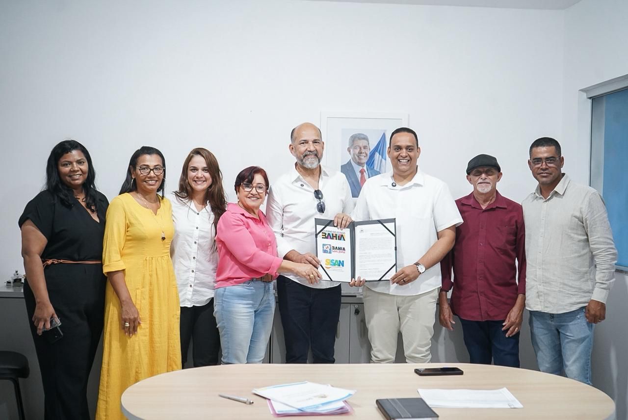 Eun�polis: Prefeito Rob�rio anuncia implanta��o de 4 Cozinhas Comunit�rias que garantir�o 800 refei��es di�rias a fam�lias em situa��o de vulnerabilidade