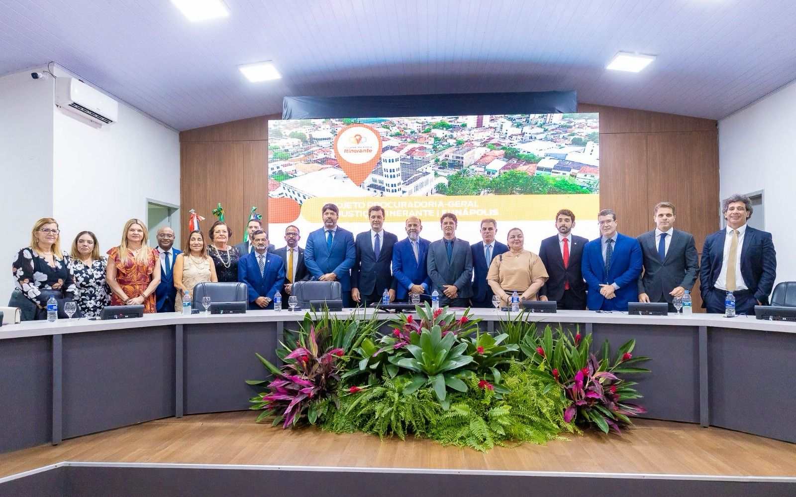 Prefeitura de Eunápolis destaca parceria com o MPBA durante cerimônia de instalação da PGJ Itinerante Prefeitura de Eunápolis destaca parceria com o MPBA durante cerimônia de instalação da PGJ Itinerante