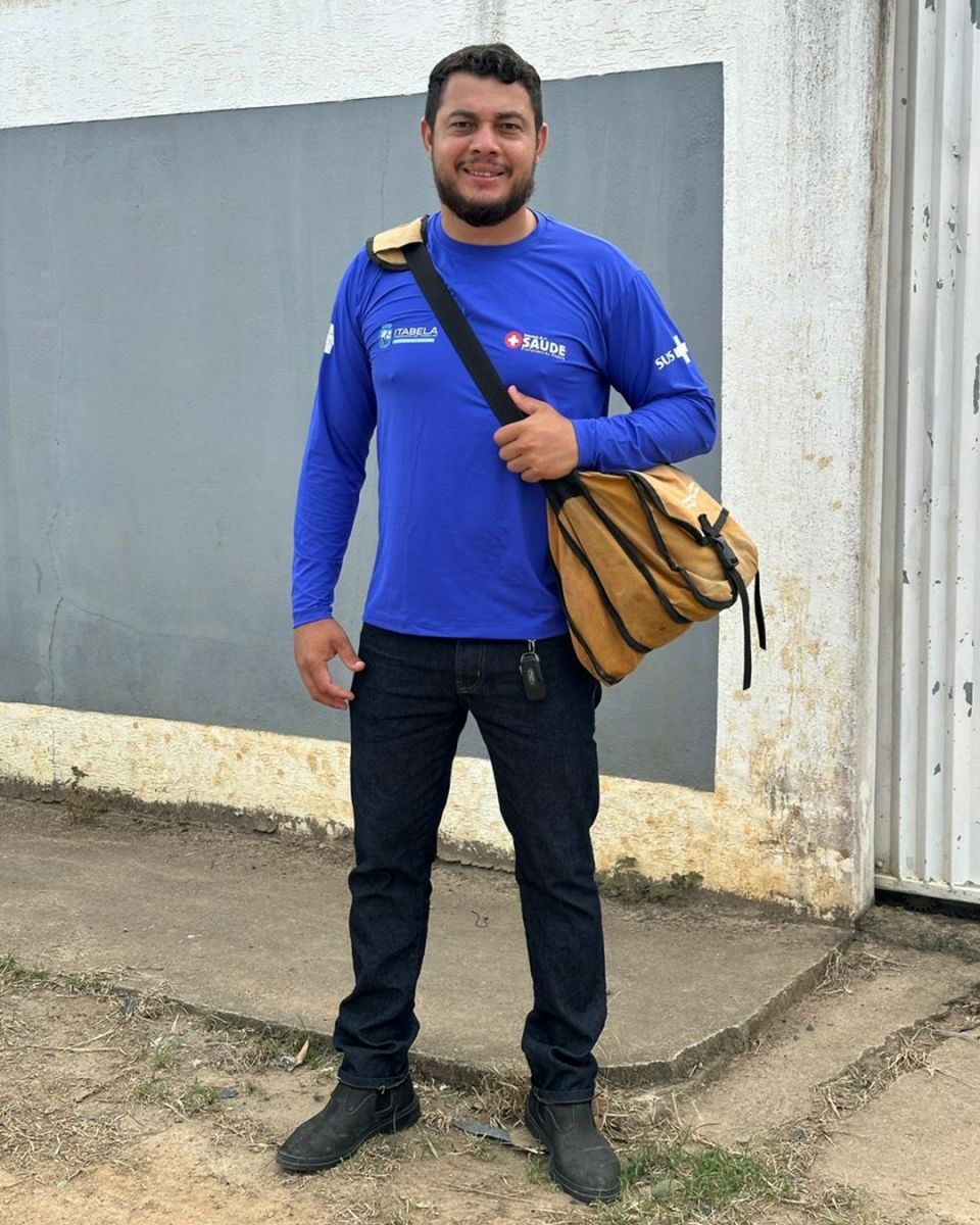 Prefeitura de Itabela entrega novos uniformes para Agentes de Sa�de e Endemias