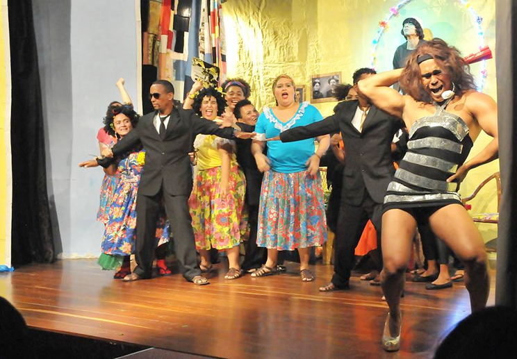 Com dirao de Rai Alves, comdia Ai meu Santo Antnio segue em cartaz em Salvador