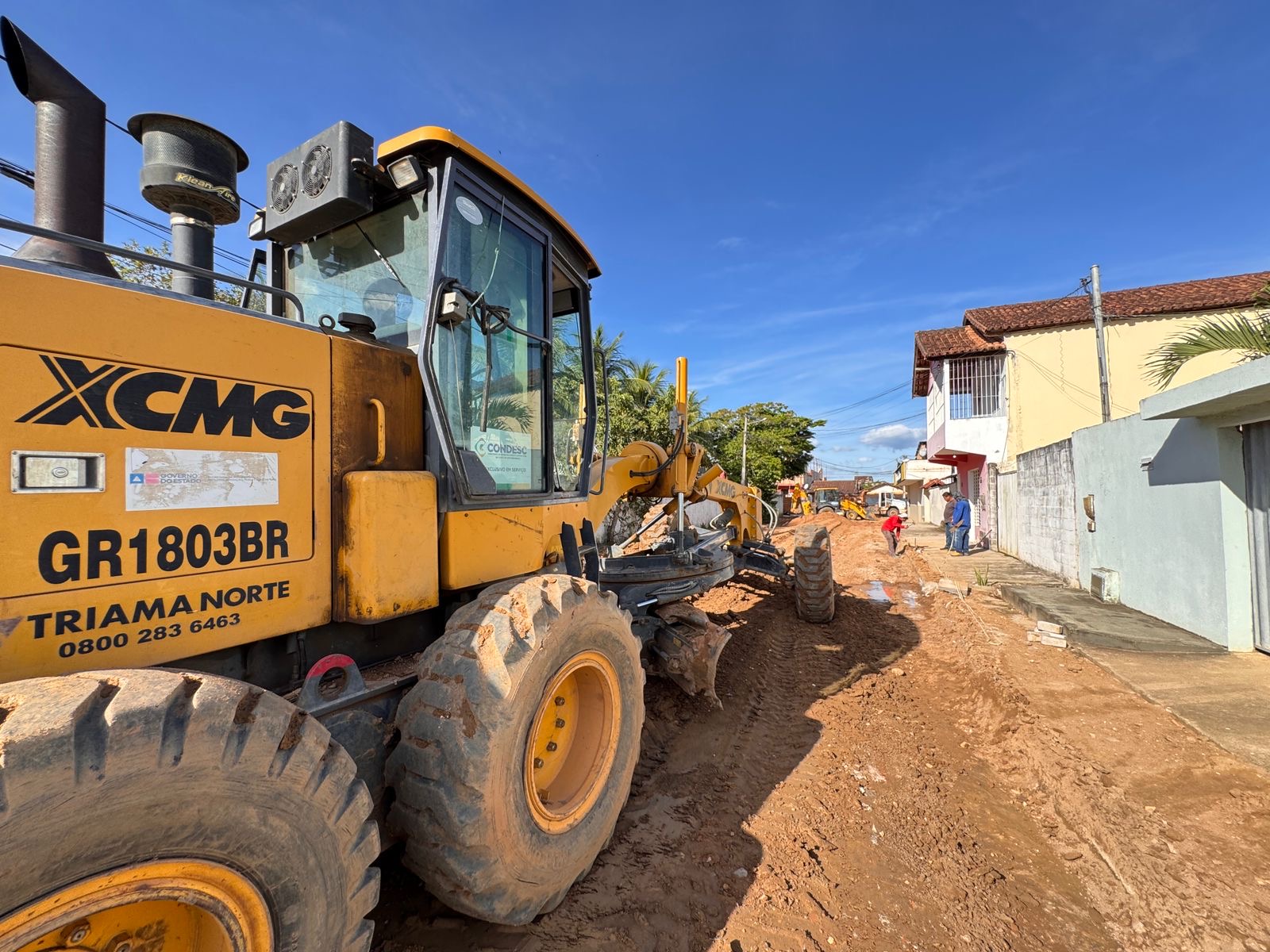 Pavimentação da Rua Peixoto é comemorada por fiéis da Paróquia Nossa Senhora Aparecida em Itabela Pavimentação da Rua Peixoto é comemorada por fiéis da Paróquia Nossa Senhora Aparecida em Itabela