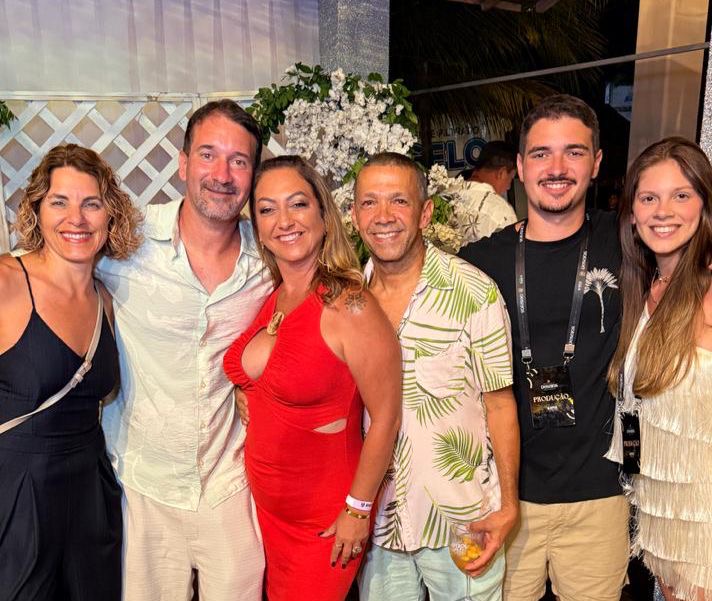 Réveillon Desejos começa em grande estilo na Cabana Área Beach em Porto Seguro