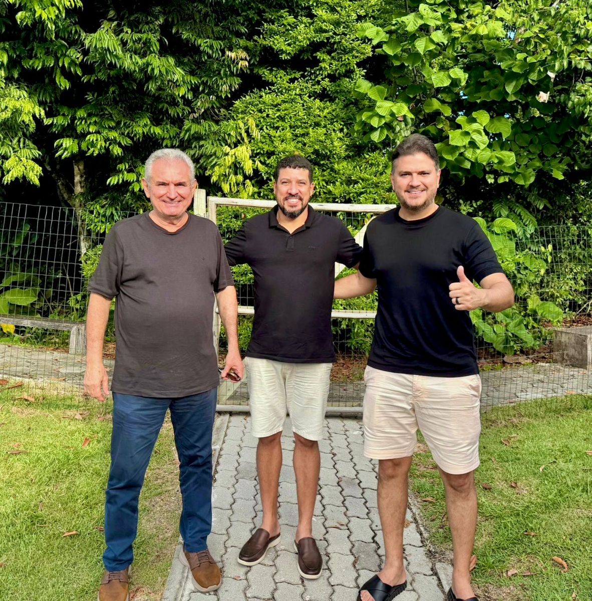 Em encontro, prefeito Flauzino e Francisqueto reafirmam apoio pol�tico ao senador Angelo e ao deputado Diego Coronel