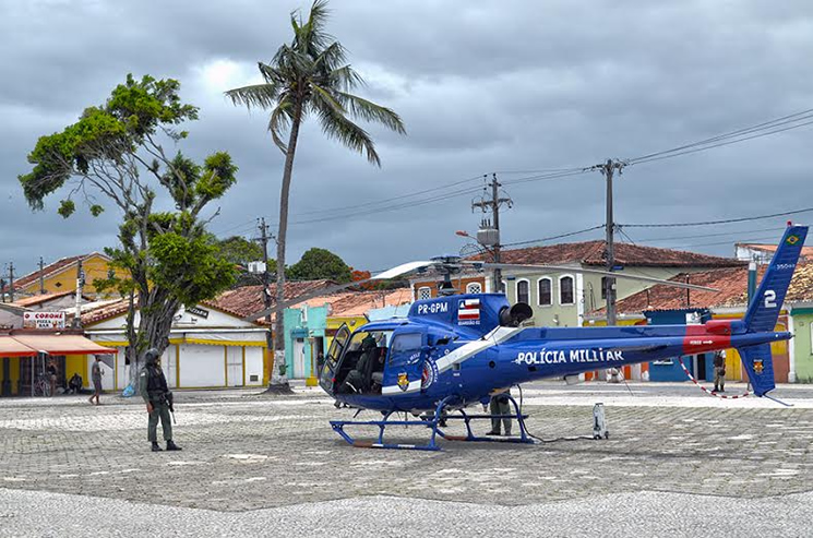 Helicptero do GRAER participa de Operao Vero em Porto Seguro.(Foto: Divulgao/