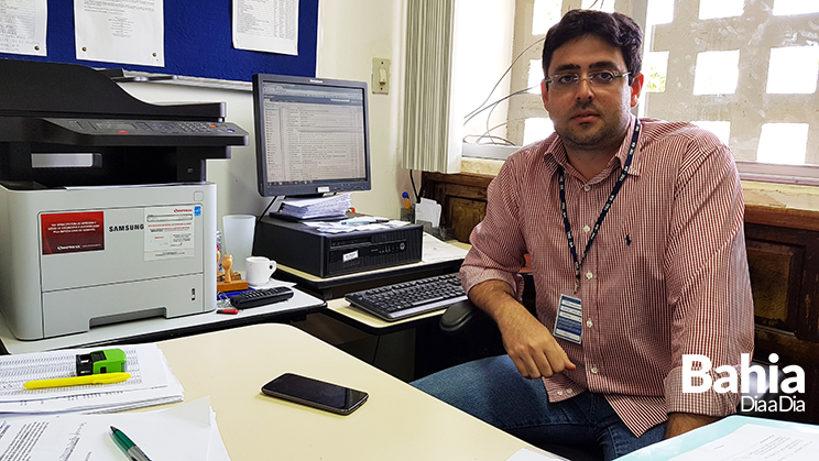 Germano Meneses, chefe do cartório eleitoral de Itabela . (Foto: Alex Gonçalves/BAHIA DIA A DIA) Germano Meneses, chefe do cartório eleitoral de Itabela . (Foto: Alex Gonçalves/BAHIA DIA A DIA)