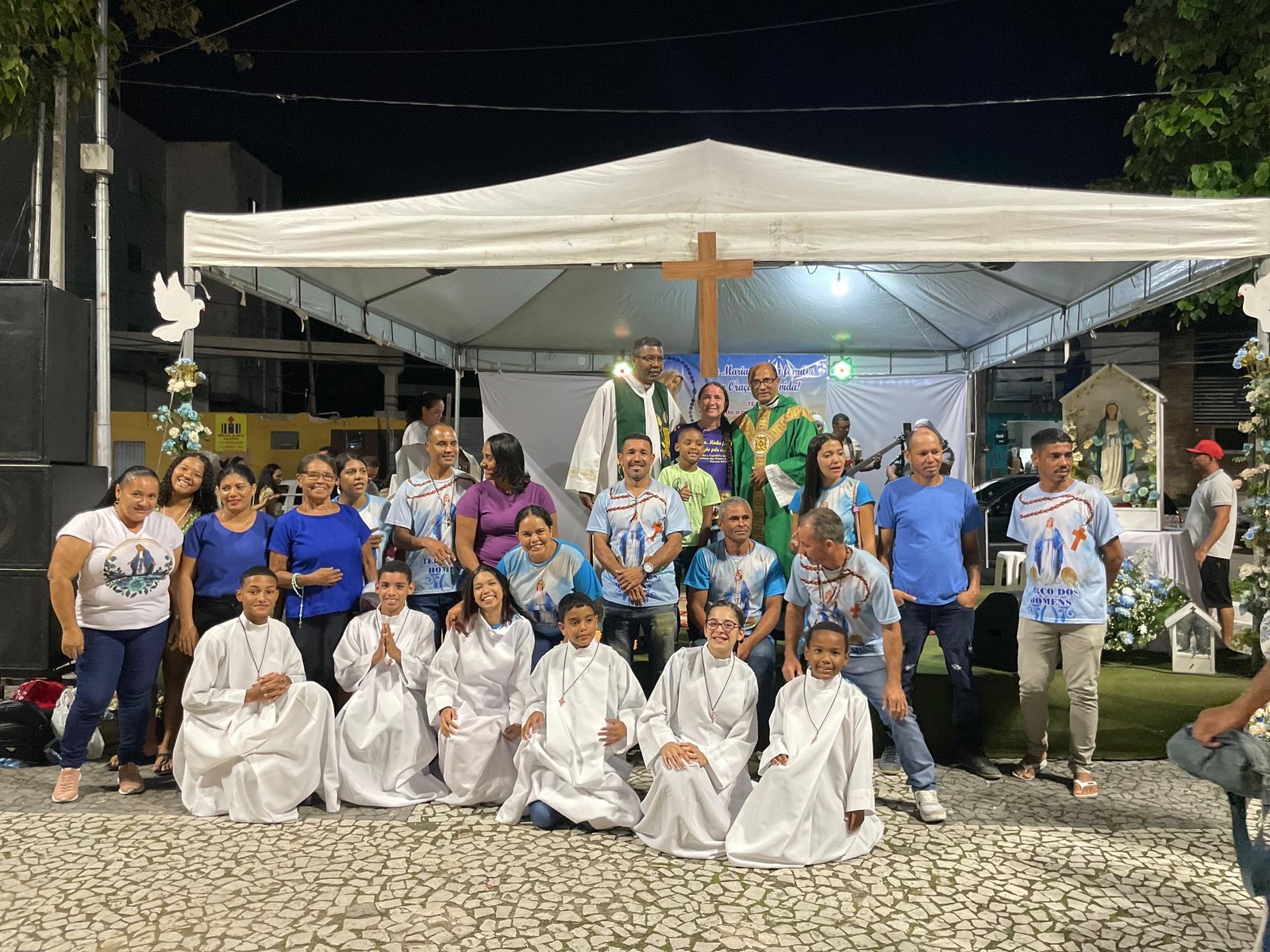 4 Encontro com Maria conta com apoio da Prefeitura de Eunpolis e rene centenas de fieis - (Foto: Divulgao)