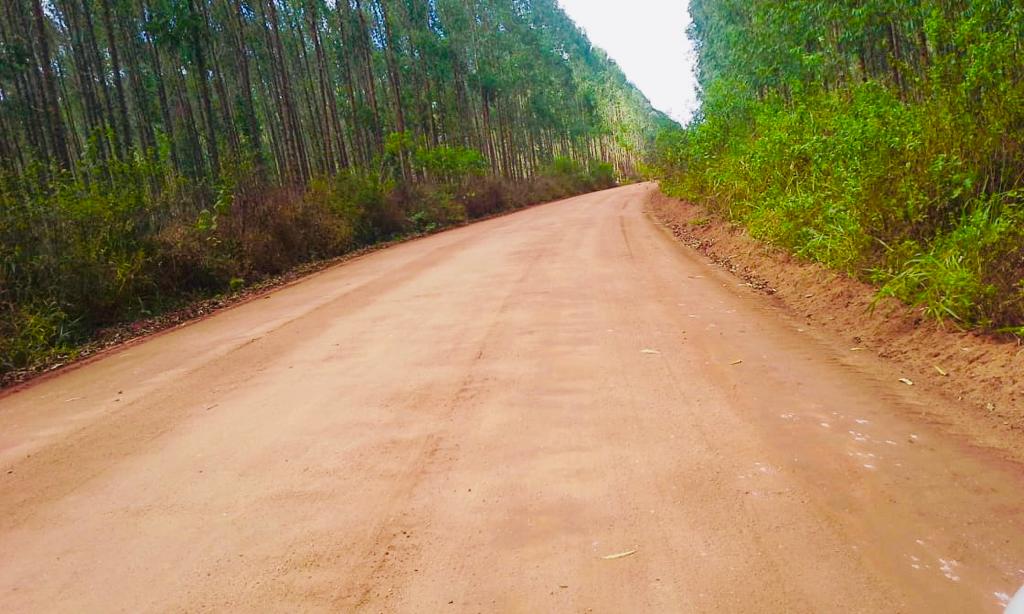 Fora tarefa refora manuteno de vias nas zonas rural e urbana em Eunpolis. (Foto: Divulgao)